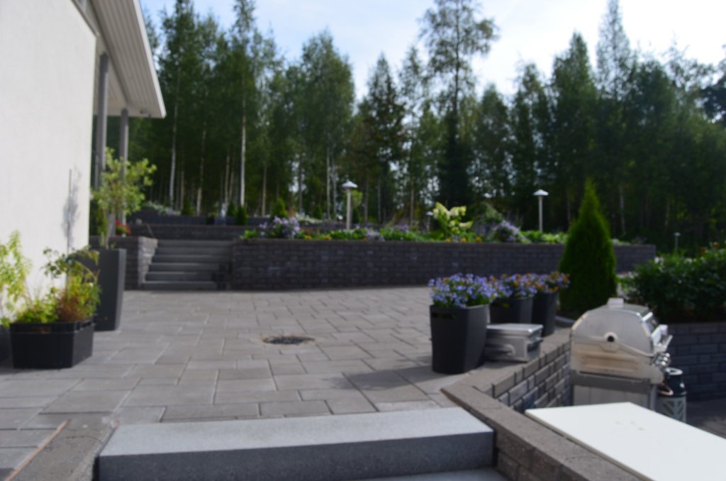 Kivimuuri — luonnonkivimuuri Uudellamaalla
